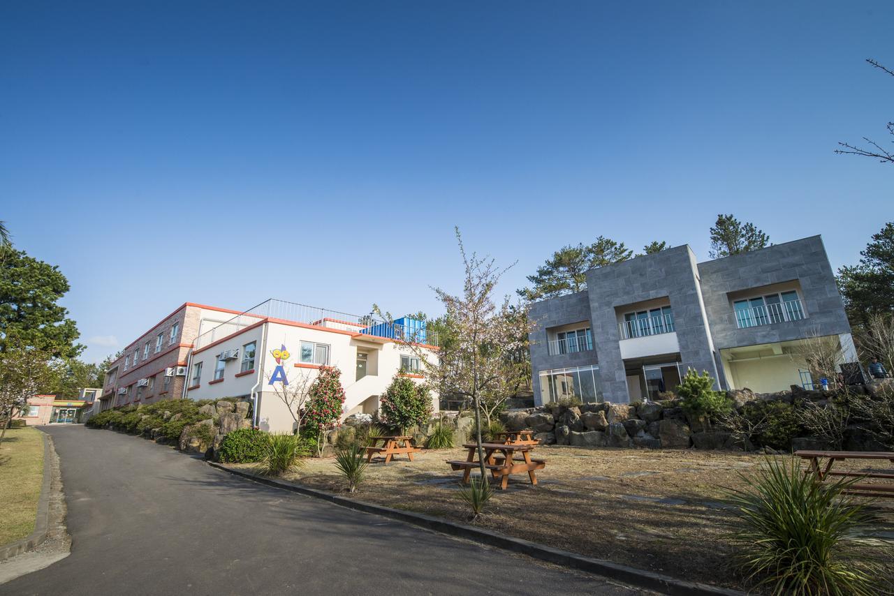 Jeju Youth Hostel Exterior foto